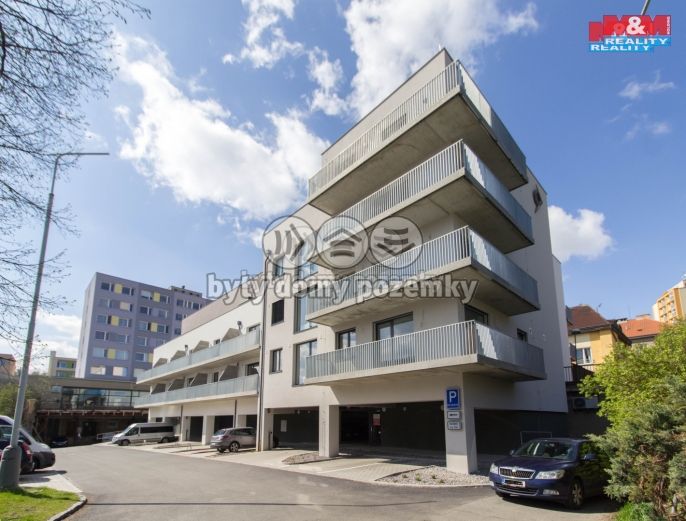 Pronájem, Garážové stání, Beroun