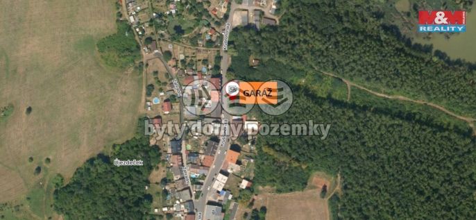 Prodej, Garáž, Újezdeček