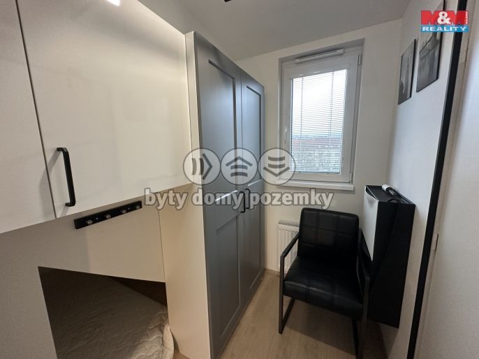 Pronájem, Byt 1+kk, Praha