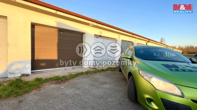 Prodej, Garáž, Hradec Králové