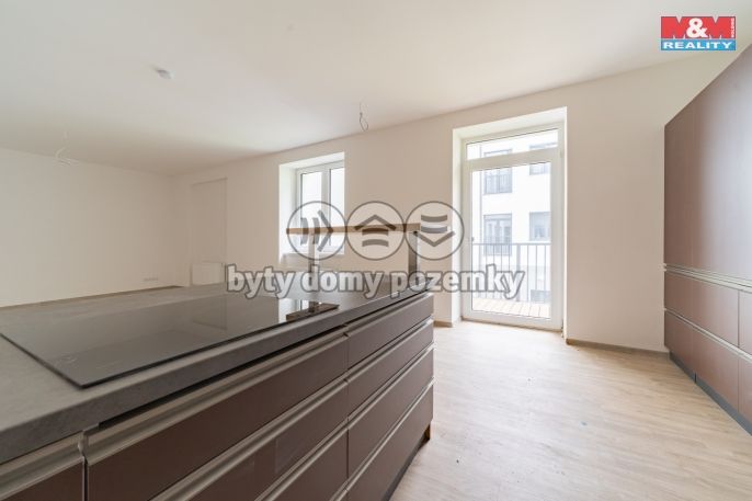 Pronájem, Byt 4+kk, Cheb