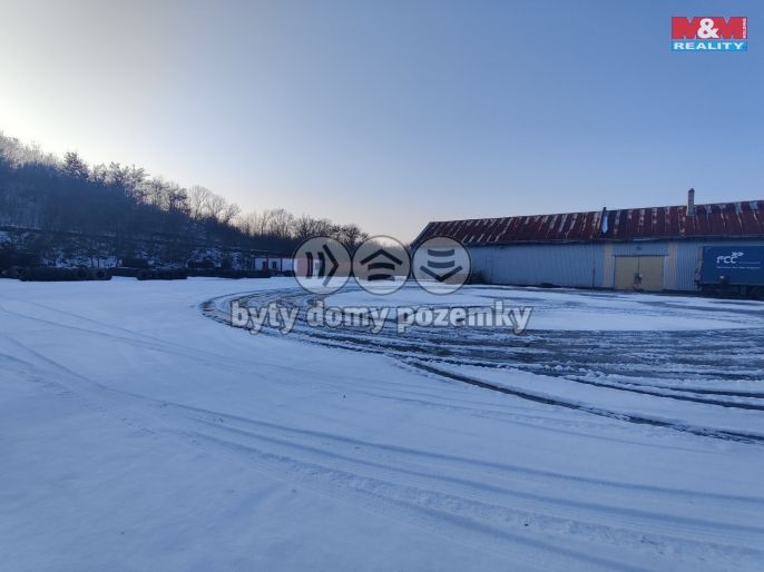 Pronájem, Sklad, Veleň