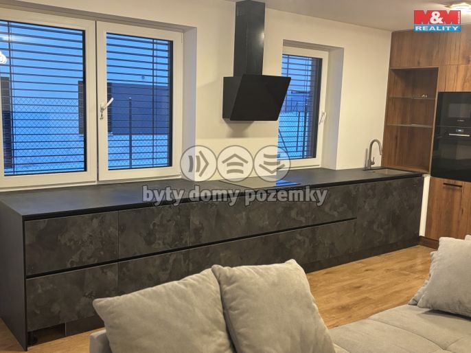 Pronájem, Rodinný dům, Praha