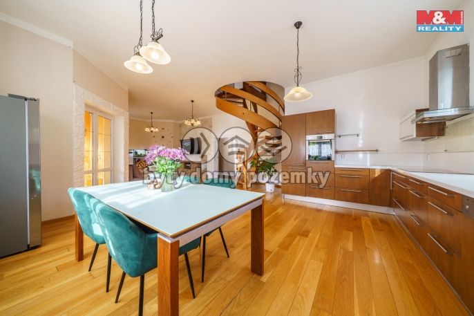 Pronájem, Rodinný dům, Karlovy Vary