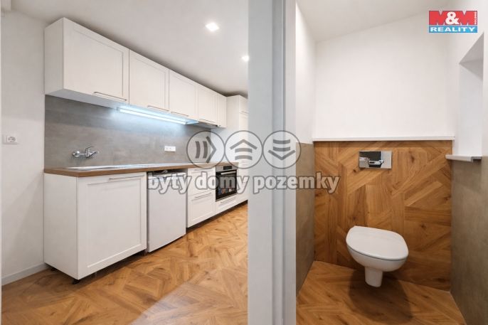 Pronájem, Byt 1+1, Trutnov