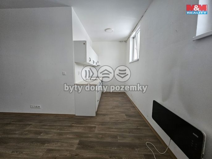 Prodej, Byt 1+kk, Ostrava