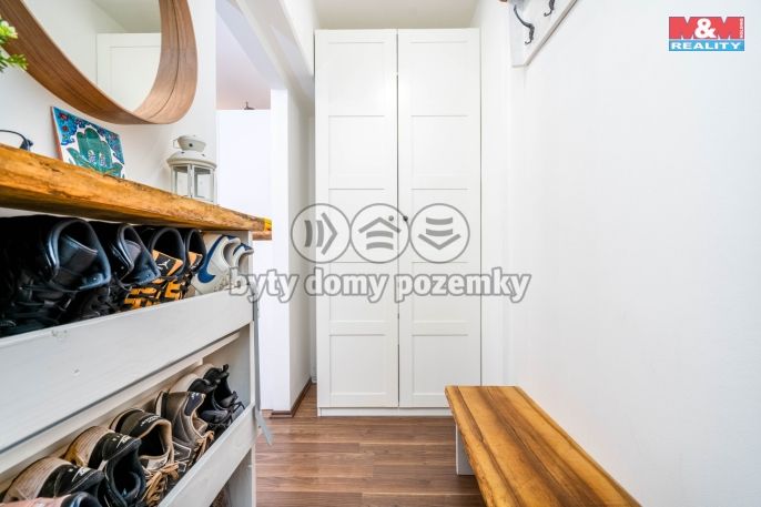 Prodej, Byt 2+kk, Hostivice