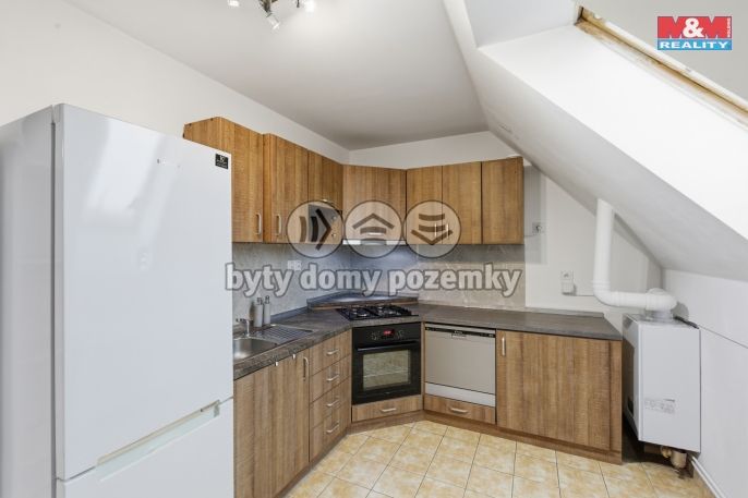 Pronájem, Byt 2+1, Nupaky