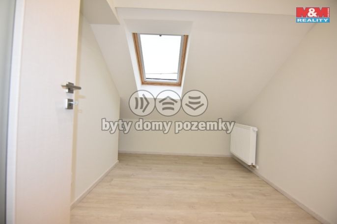 Pronájem, Byt 5+kk, Milovice