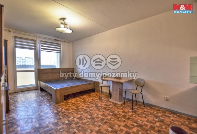 Pronájem, Byt 1+kk, Hradec Králové