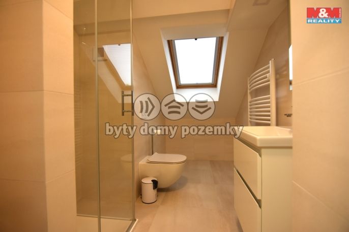 Pronájem, Byt 5+kk, Milovice