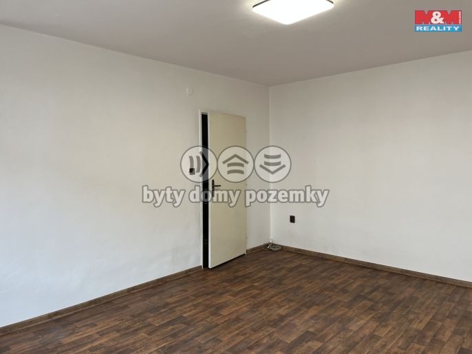 Pronájem, Byt 1+kk, Pardubice