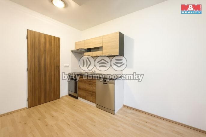 Pronájem, Byt 1+kk, Škvorec