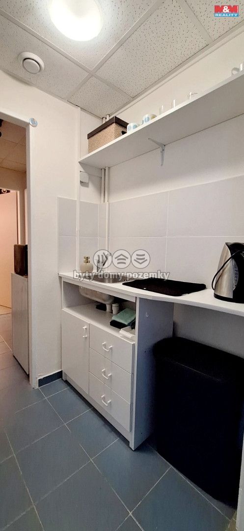 Pronájem, Obchod a služby, Hradec Králové