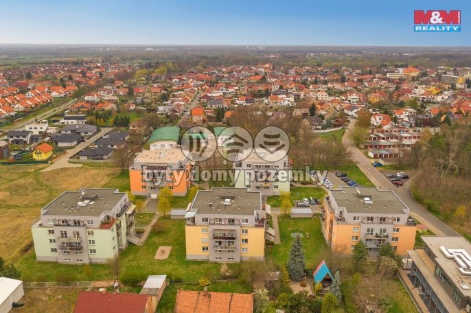 Pronájem, Byt 1+kk, Pardubice