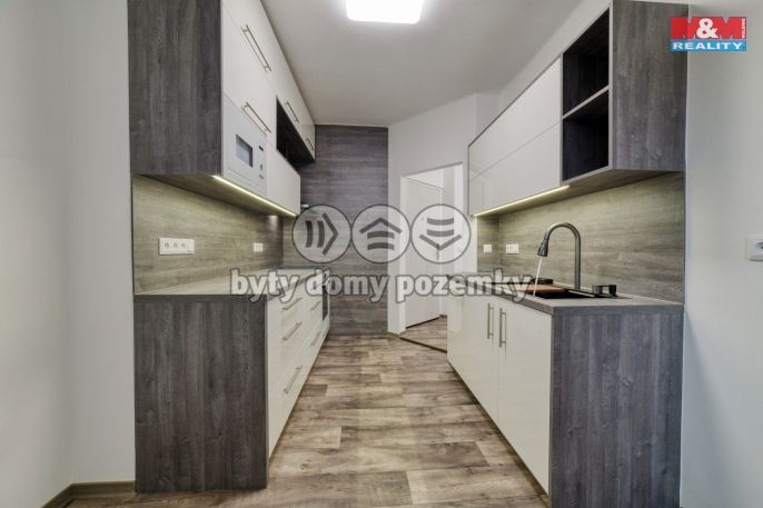 Prodej, Byt 4+1, Cheb