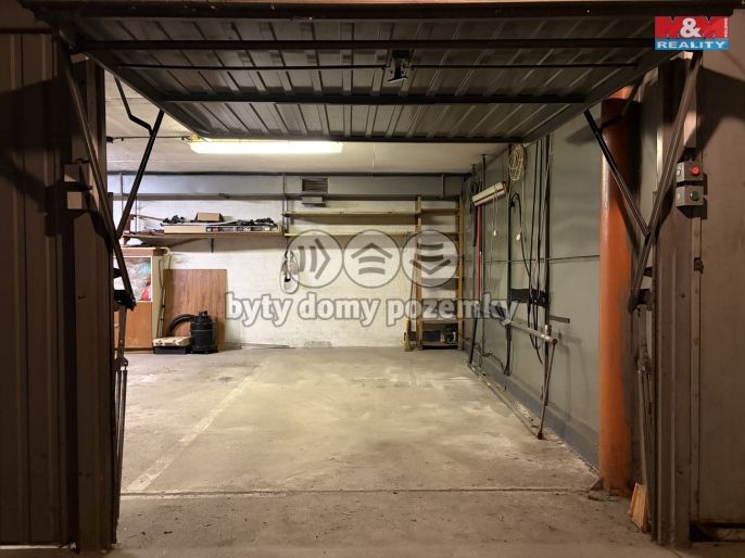 Pronájem, Garážové stání, Zlín