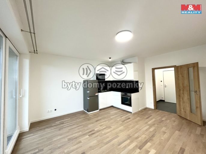 Pronájem, Byt 1+kk, Uhlířské Janovice