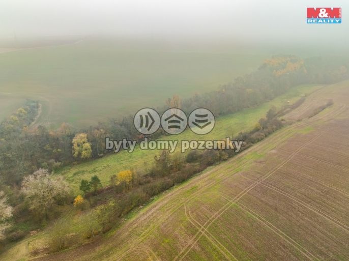 Prodej, Pole, Klobuky