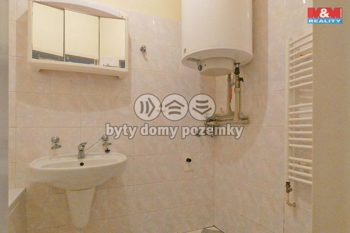 Pronájem, Byt 2+1, Golčův Jeníkov