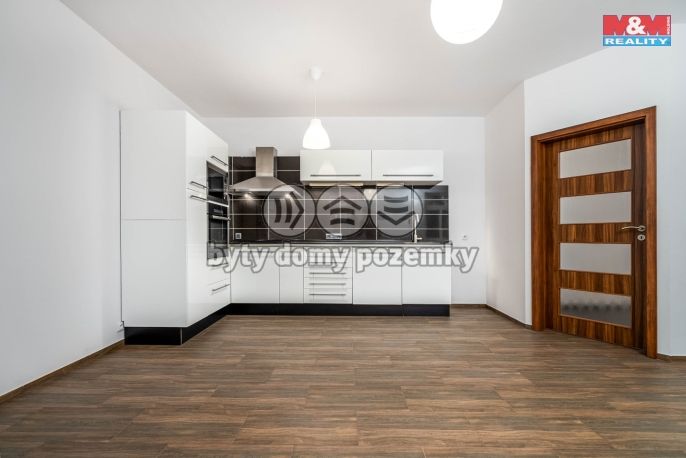 Prodej, Byt 2+kk, Kostomlaty nad Labem