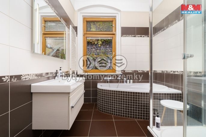 Prodej, Byt 2+1, Karlovy Vary