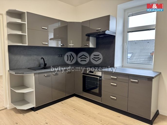 Pronájem, Byt 3+kk, Kladno