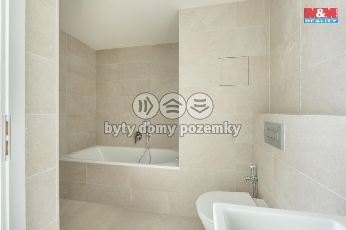 Prodej, Byt 4+kk, Kladno