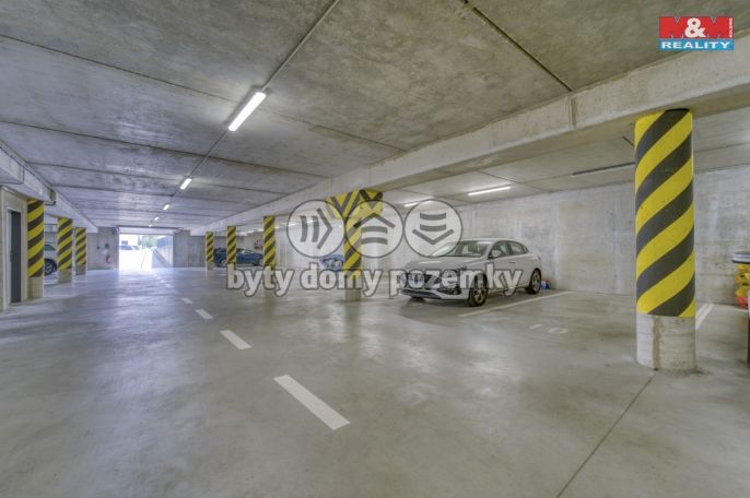 Prodej, Garážové stání, Plzeň