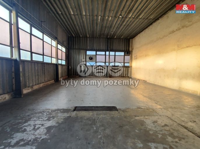 Pronájem, Sklad, Veleň