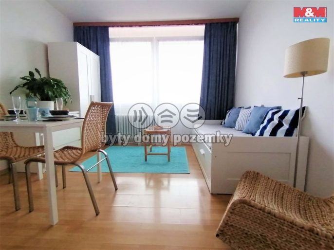 Pronájem, Byt 1+kk, Teplice