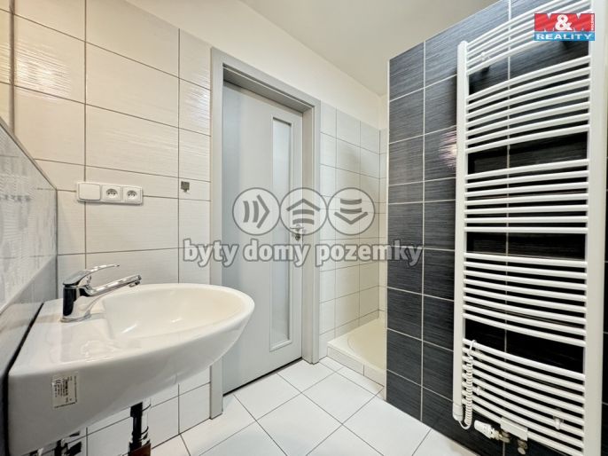 Pronájem, Byt 1+kk, Chlumec nad Cidlinou