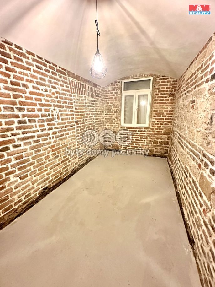 Pronájem, Obchod a služby, Praha