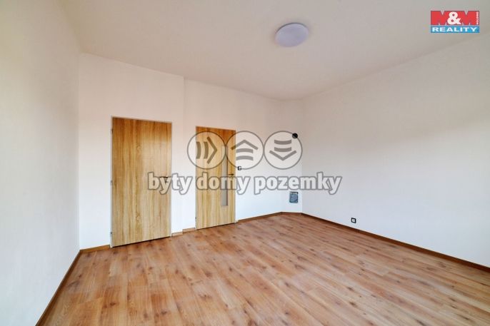 Pronájem, Byt 1+1, Cheb