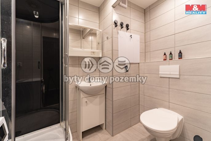 Prodej, Byt 4+1, Aš