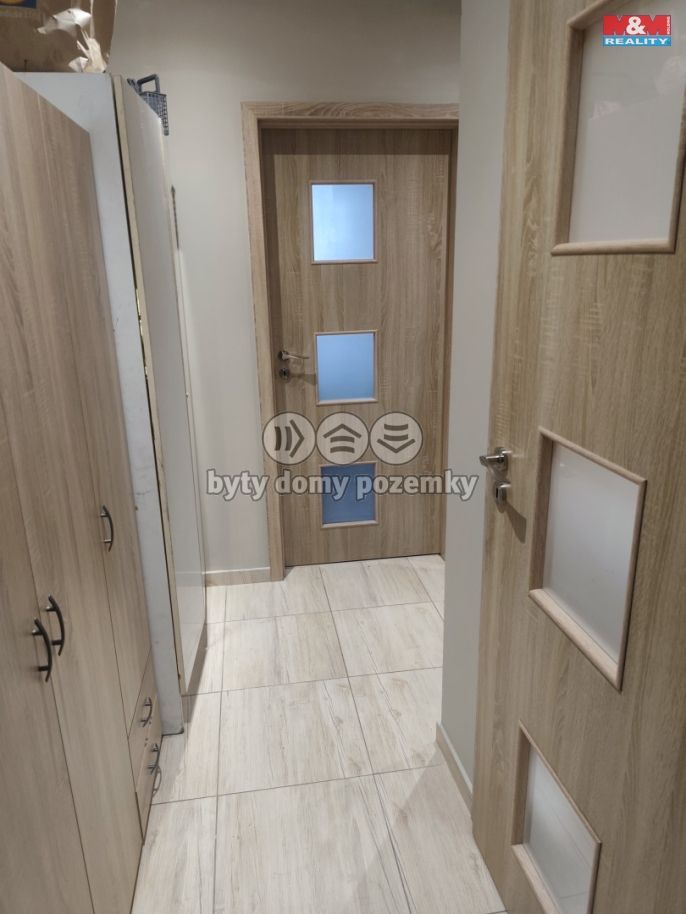 Pronájem, Byt 2+kk, Lány