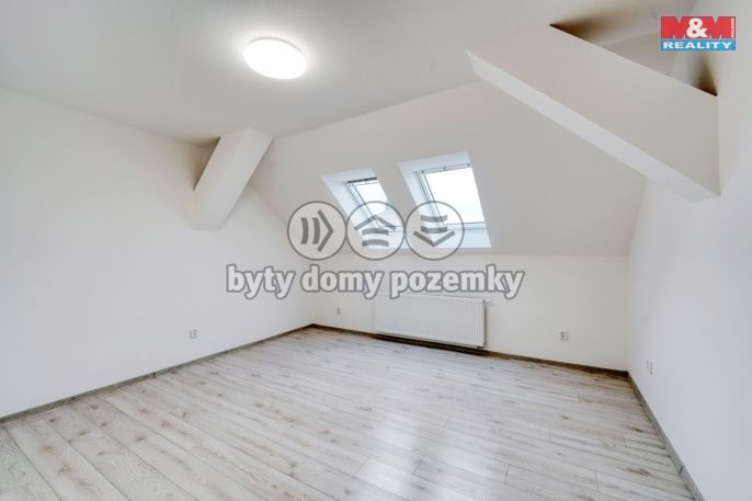 Pronájem, Byt 1+1, Plzeň