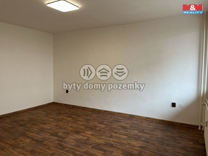 Pronájem, Byt 1+kk, Pardubice