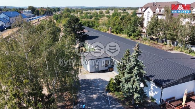 Pronájem, Obchod a služby, Chrášťany