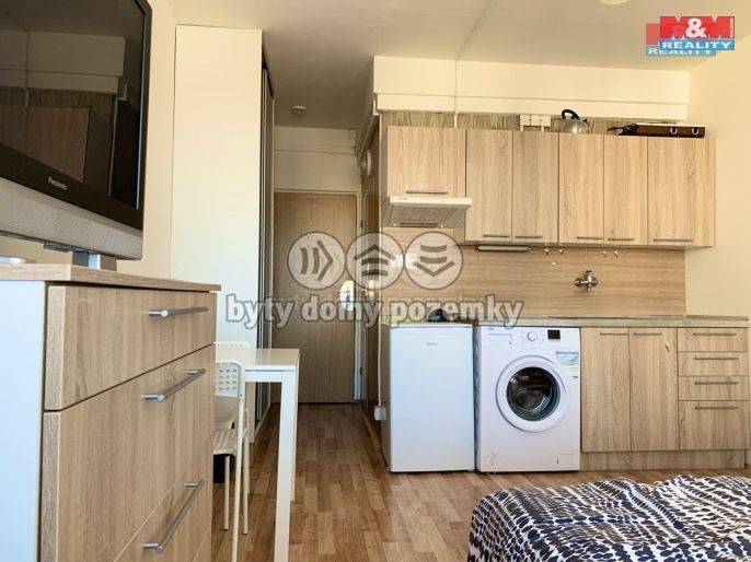 Pronájem, Byt 1+kk, Klášterec nad Ohří