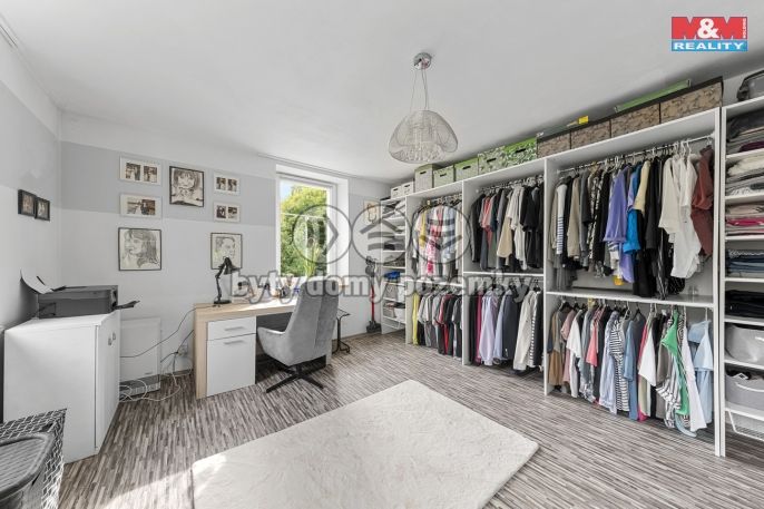 Prodej, Byt 4+1, Děčín