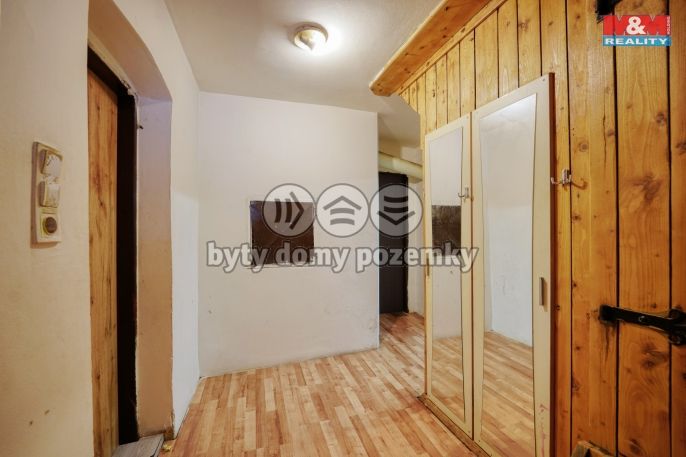 Prodej, Rodinný dům, Bezvěrov