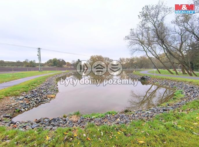 Pronájem, Byt 1+kk, Slaný