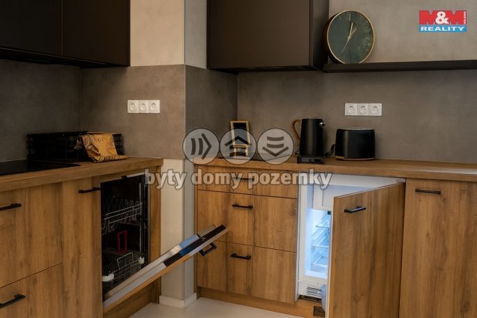 Pronájem, Byt 1+kk, Praha
