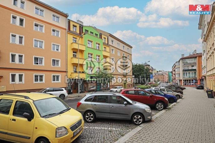 Prodej, Byt 2+1, Karlovy Vary