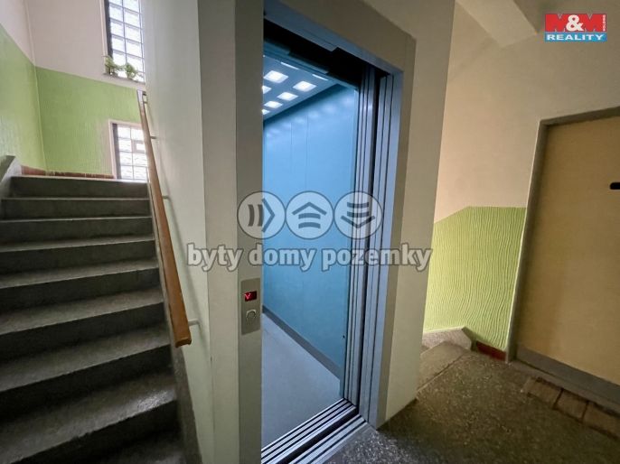 Pronájem, Byt 1+1, Hradec Králové