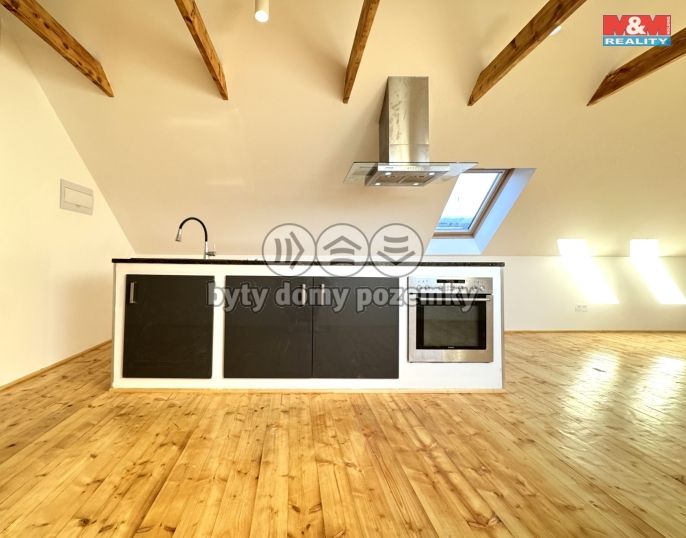 Pronájem, Byt 2+kk, Velešín