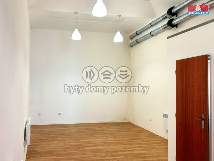 Pronájem, Obchod a služby, Libochovice