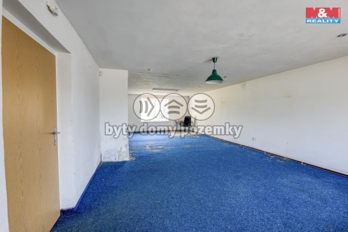 Pronájem, Obchod a služby, Nýřany