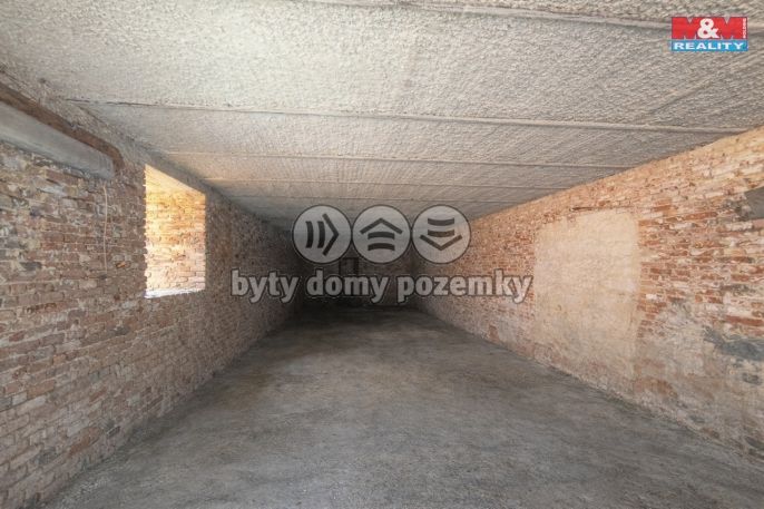 Prodej, Výrobní objekt, Rovná